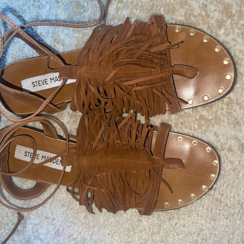 Steve Madden Tan Fringe Sandals
